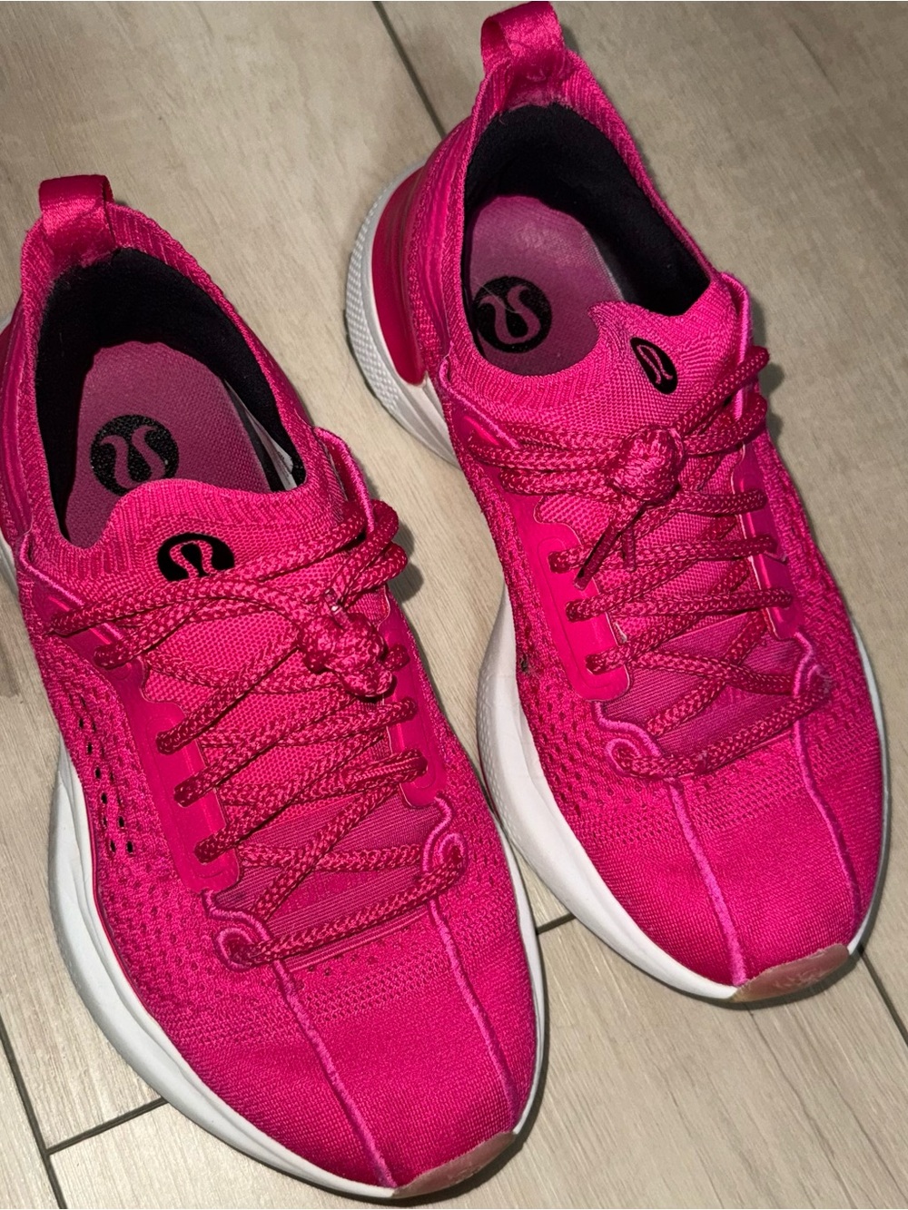lululemon athletica Women's Fuchsia Knit Athletic Sneakers